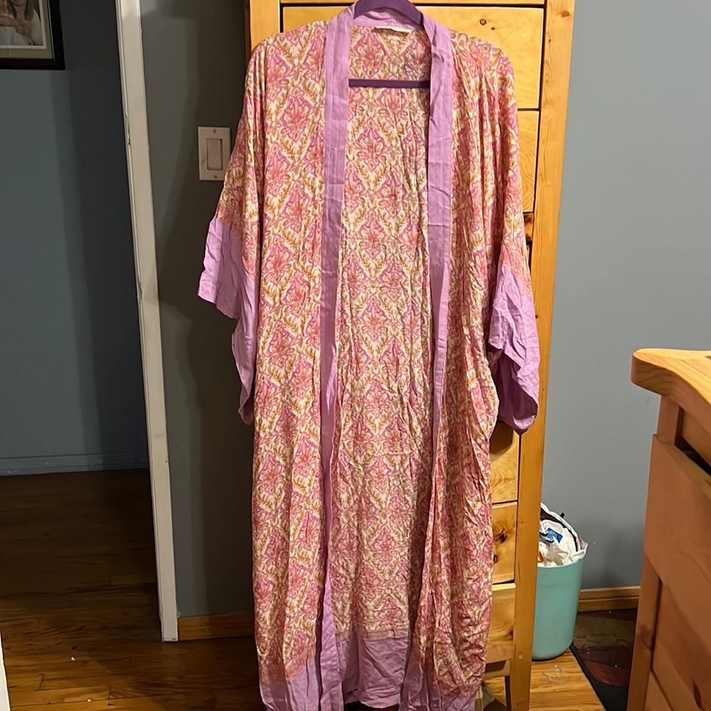 Spell and the Gypsy Collection Kimono